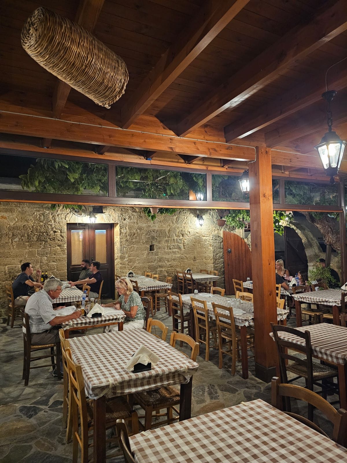 55a85f39-e132-443f-84b4-d68b20820330